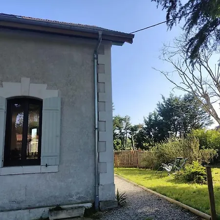 4/6 Pers, Jardin, 6 Km De La * Saint-Julien-en-Born