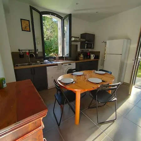 Apartment 4/6 Pers, Jardin, 6 Km De La